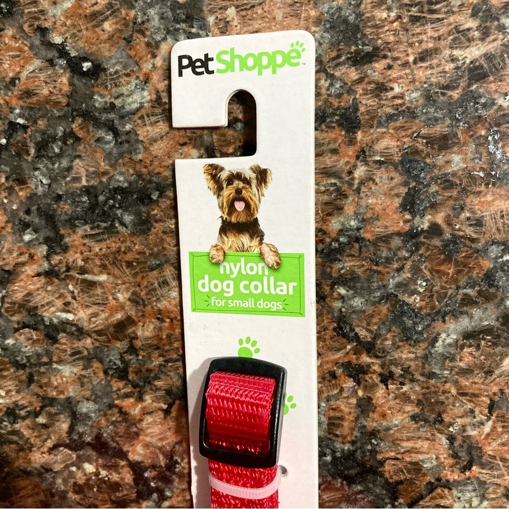 NWT Red Dog Collar for Small Dogs - Picture 3 of 4
